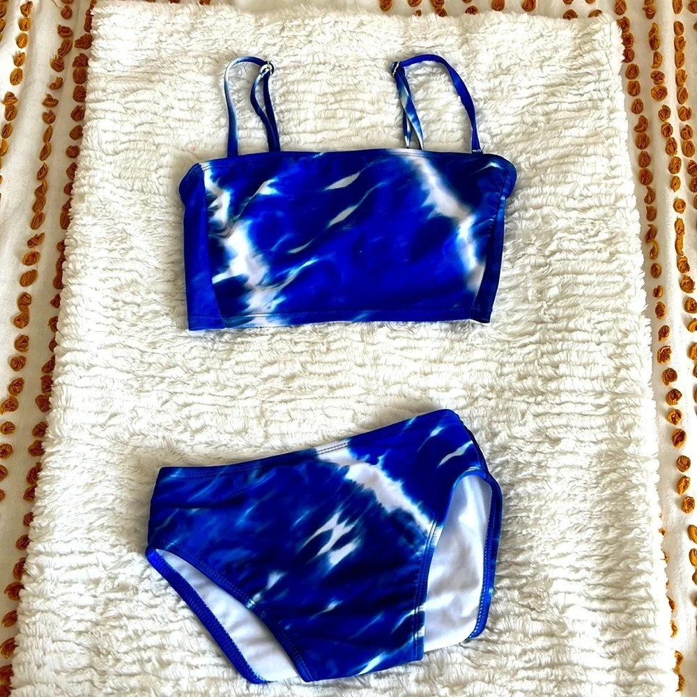 Xhilaration Bikini Set, Size : XS, Color: Blue and White tie dye effect!